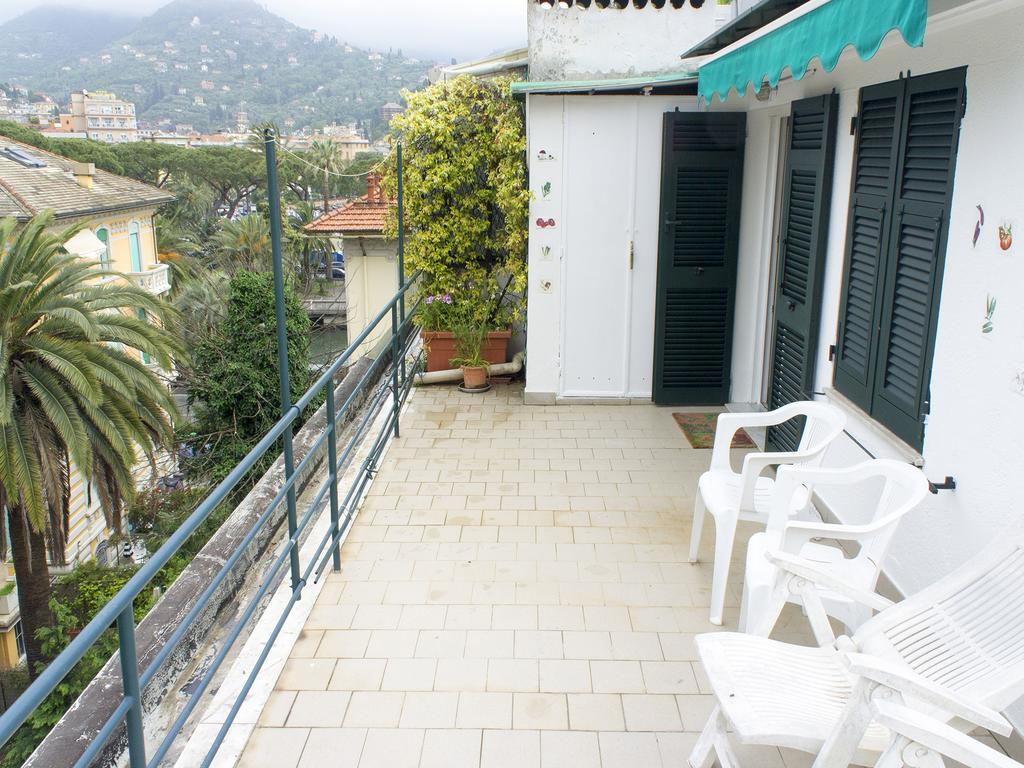 Colombo Flexyrent Studio Rapallo Exterior photo